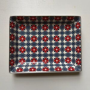 J.Crew Blue and Red Pattern Trinket Coin Jewelry Dish 4.25 x 5.5 in